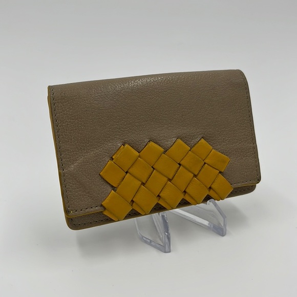 Authentic Bottega Veneta Leather Card Case - Picture 1 of 14